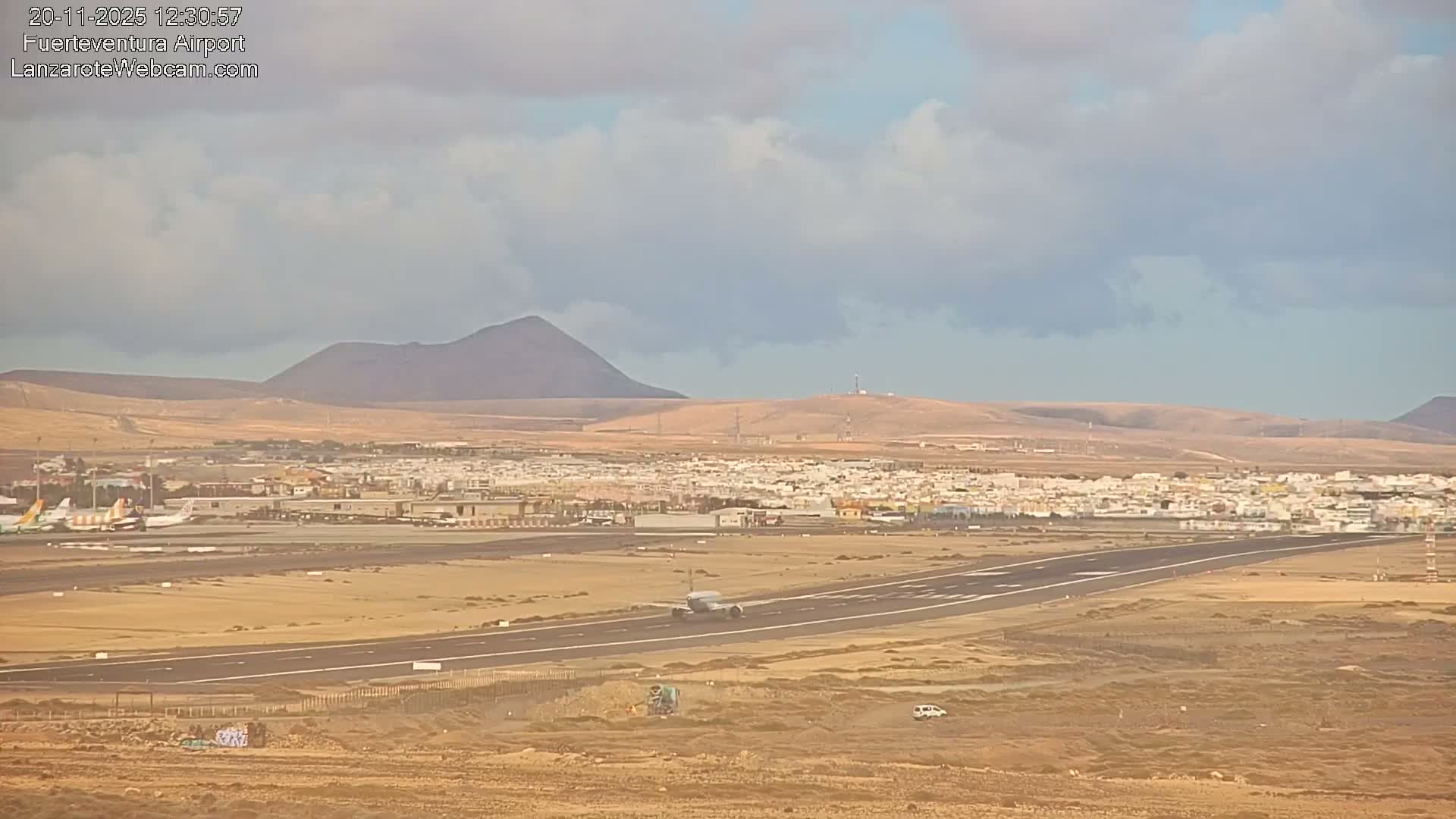 Fuerteventura Airport Live Cam - Canary Island, Las Palmas, Spain