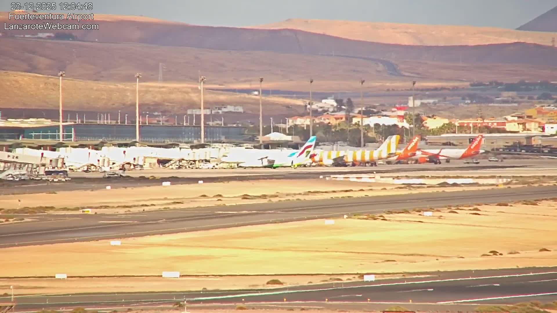 Fuerteventura Airport Live Cam - Canary Island, Las Palmas, Spain