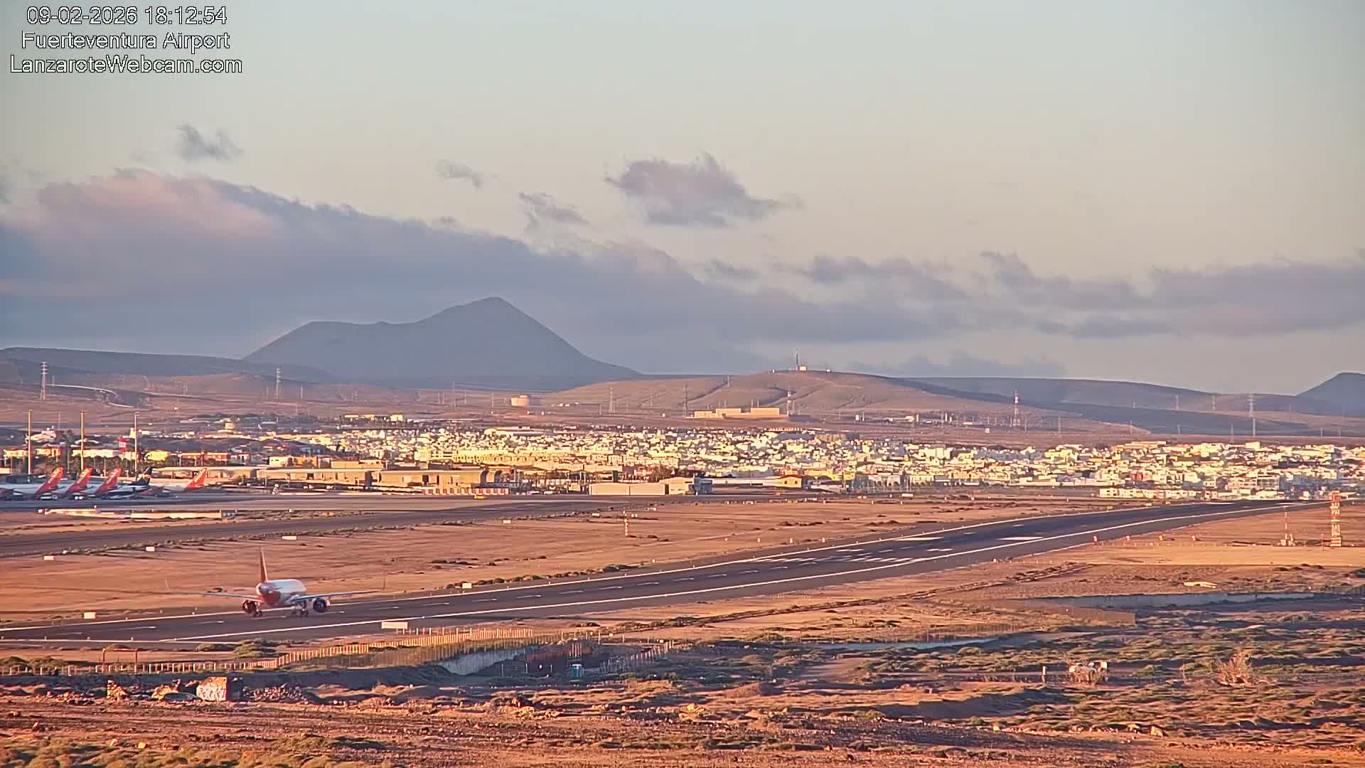 Fuerteventura Airport Live Cam - Canary Island, Las Palmas, Spain