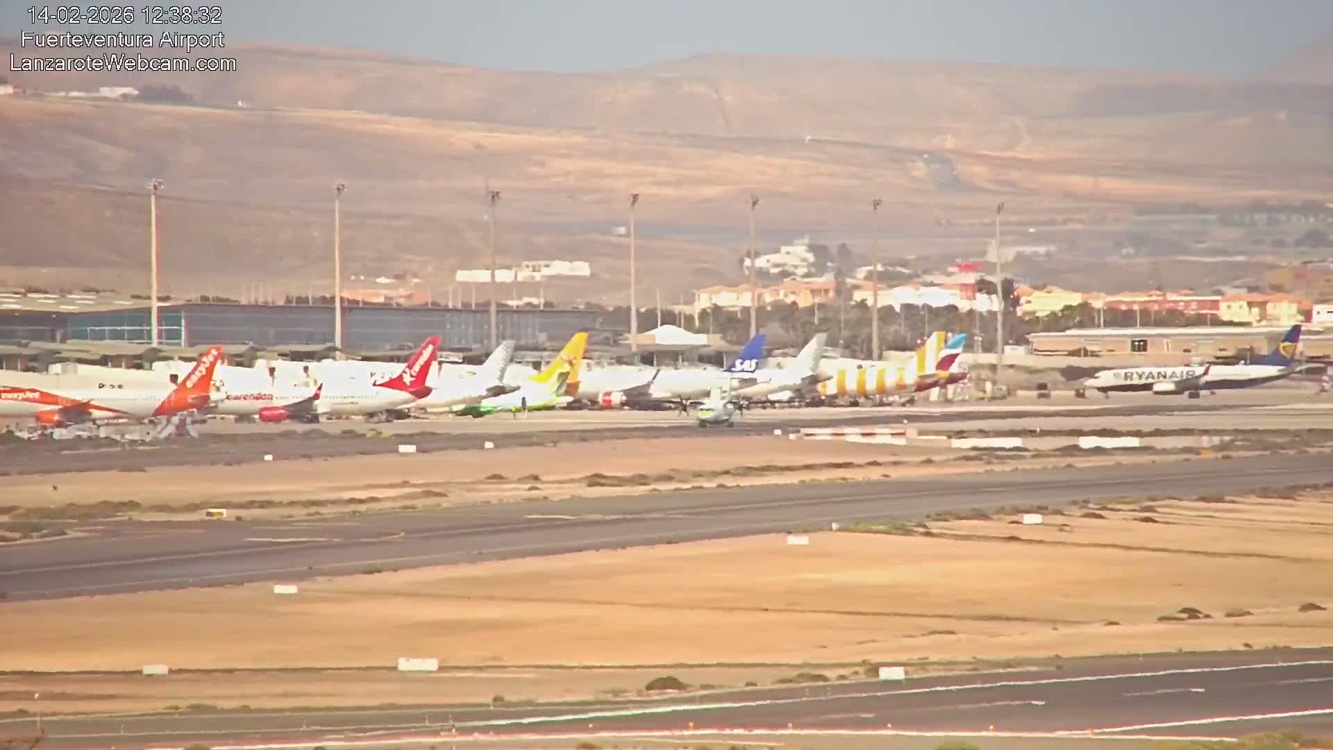 Fuerteventura Airport Live Cam - Canary Island, Las Palmas, Spain