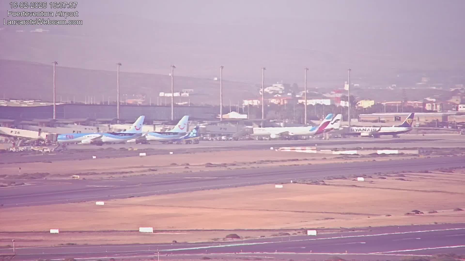 Fuerteventura Airport Live Cam - Canary Island, Las Palmas, Spain