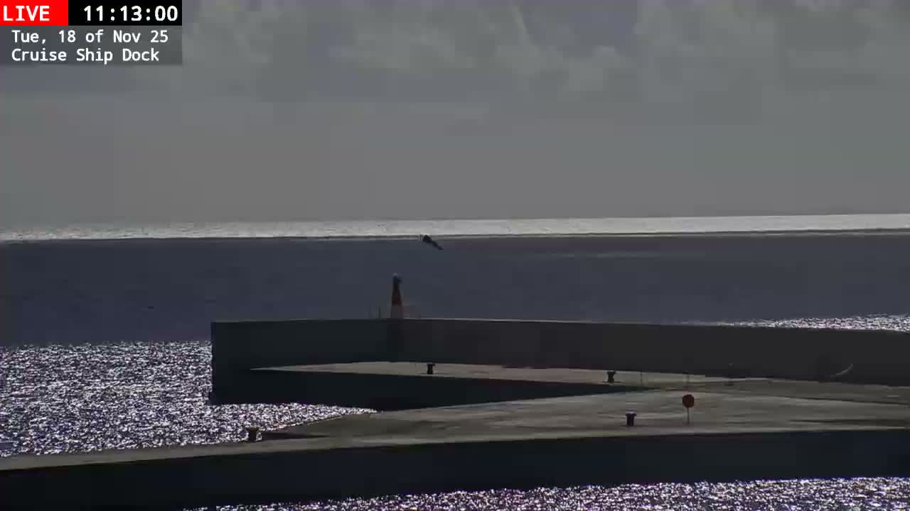 Lanzarote, Arrecife Harbor, Cruise Ship Dock Live Cam - Canary Islands, Las Palmas, Spain