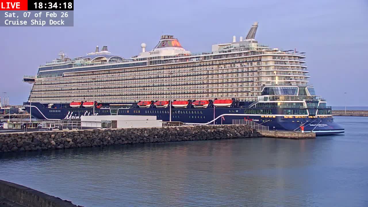 Lanzarote, Arrecife Harbor, Cruise Ship Dock Live Cam - Canary Islands, Las Palmas, Spain