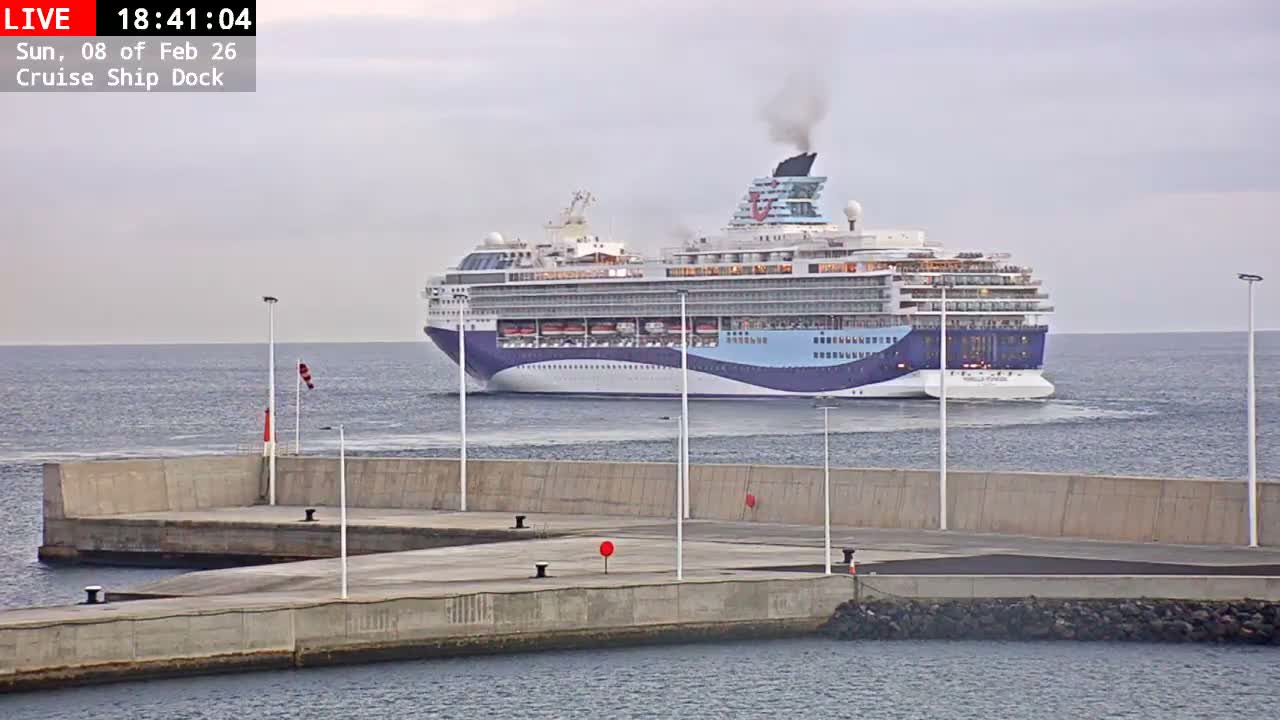 Lanzarote, Arrecife Harbor, Cruise Ship Dock Live Cam - Canary Islands, Las Palmas, Spain