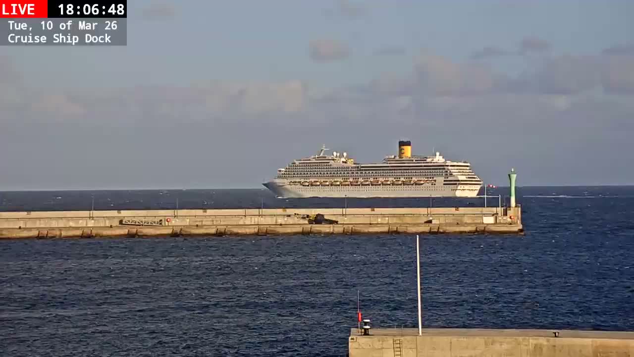 Lanzarote, Arrecife Harbor, Cruise Ship Dock Live Cam - Canary Islands, Las Palmas, Spain