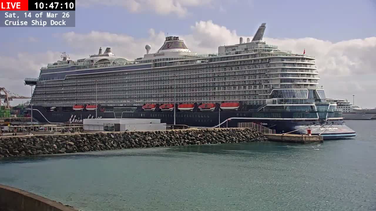 Lanzarote, Arrecife Harbor, Cruise Ship Dock Live Cam - Canary Islands, Las Palmas, Spain