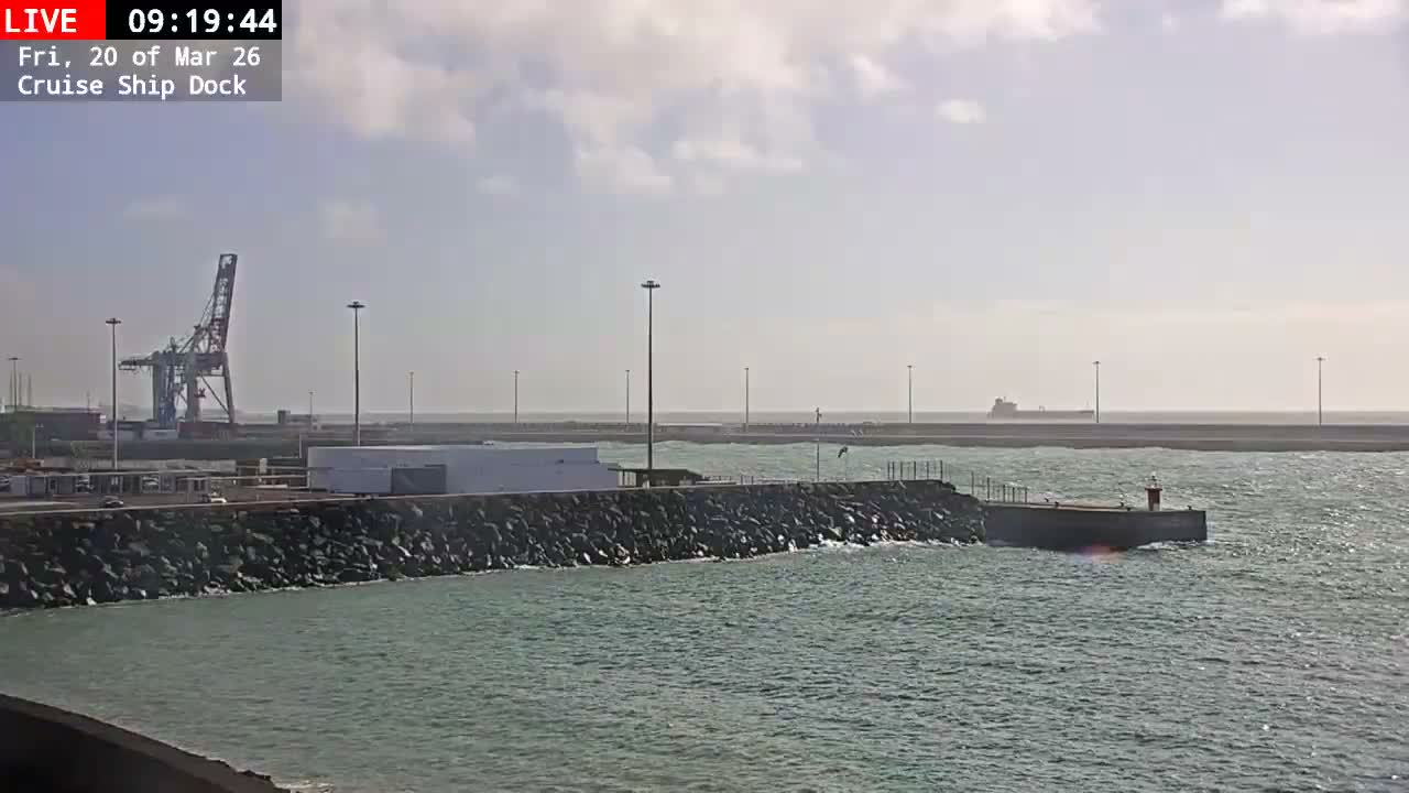 Lanzarote, Arrecife Harbor, Cruise Ship Dock Live Cam - Canary Islands, Las Palmas, Spain