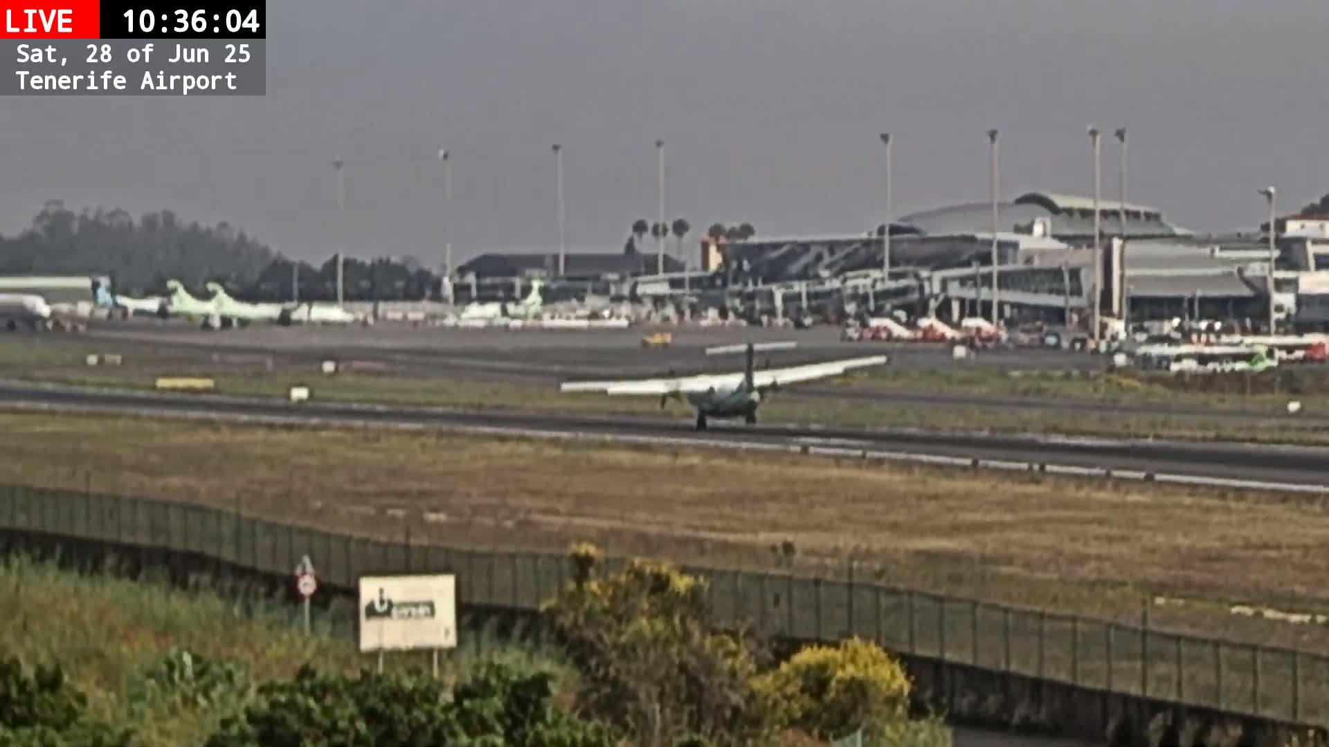 (Los Rodeos)Tenerife North Airport Live Cam - Las Palmas, Spain