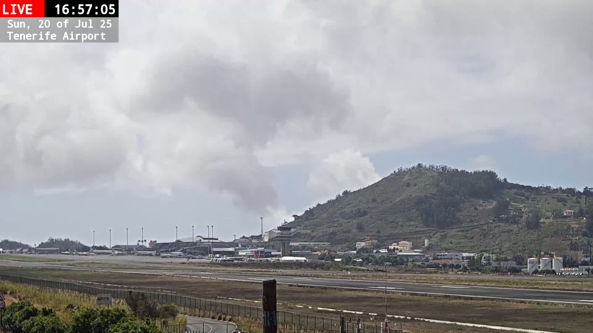 (Los Rodeos)Tenerife North Airport Live Cam - Las Palmas, Spain