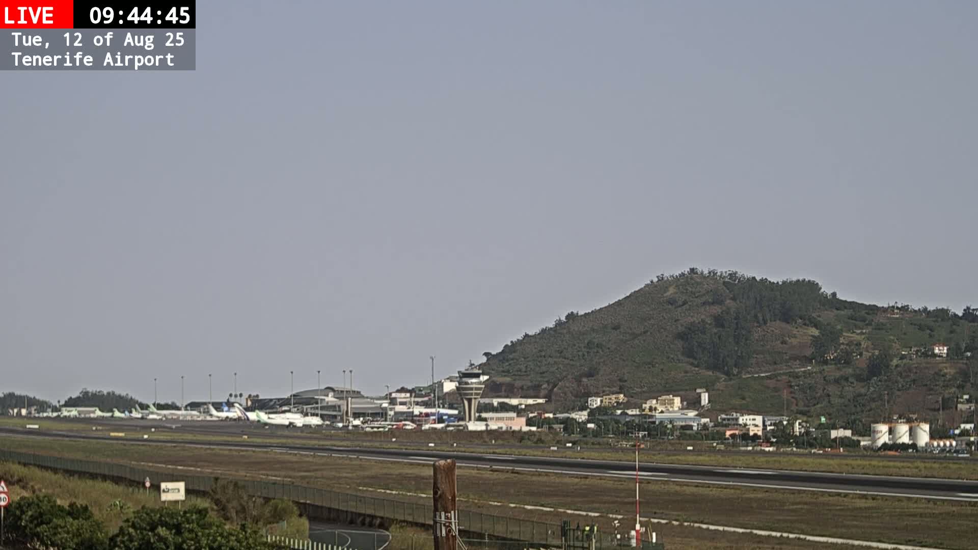 (Los Rodeos)Tenerife North Airport Live Cam - Las Palmas, Spain