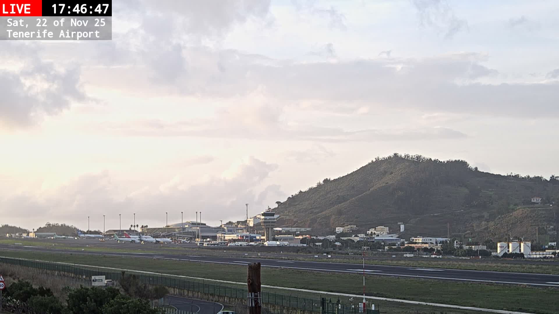 (Los Rodeos)Tenerife North Airport Live Cam - Las Palmas, Spain
