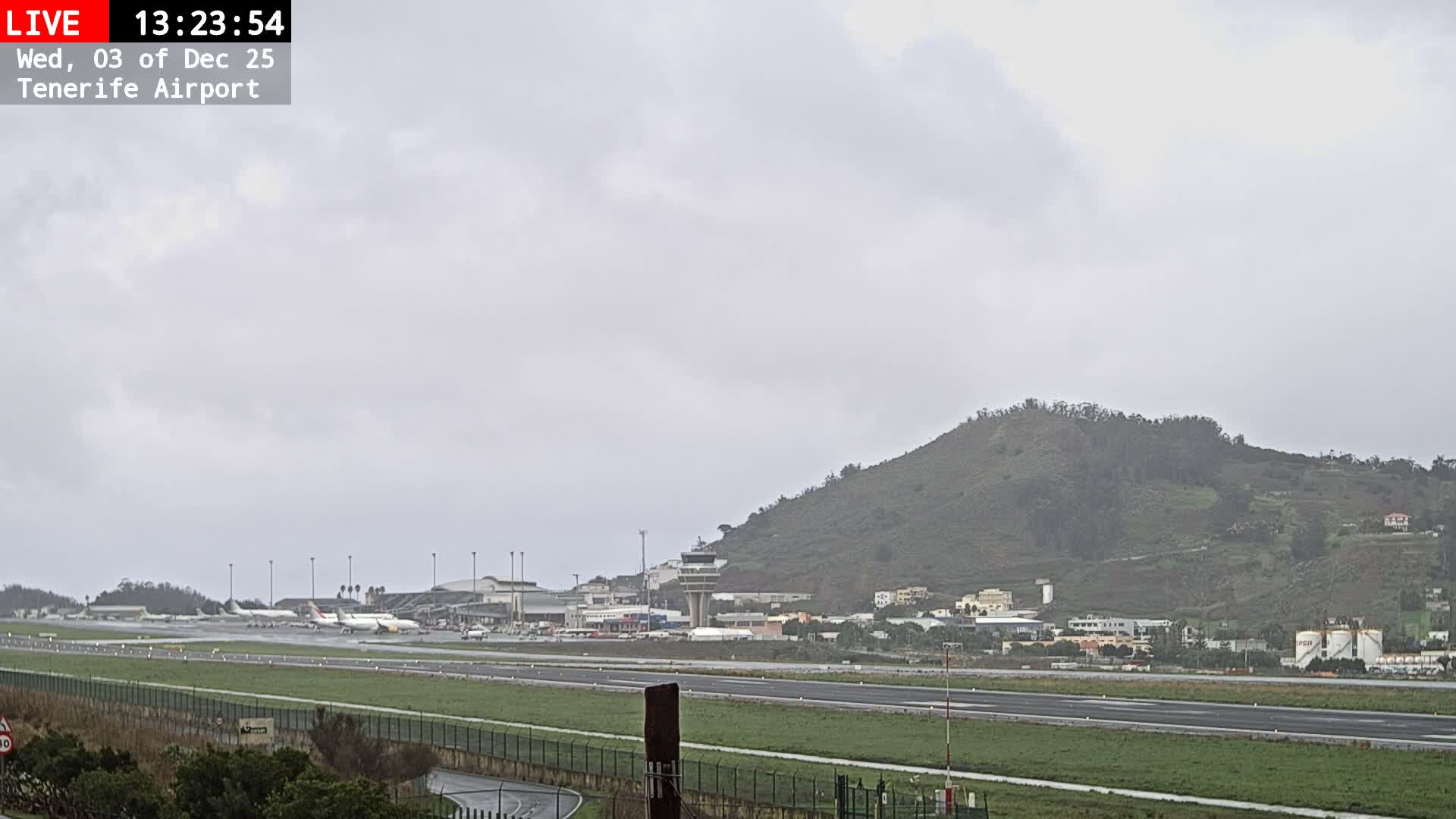 (Los Rodeos)Tenerife North Airport Live Cam - Las Palmas, Spain