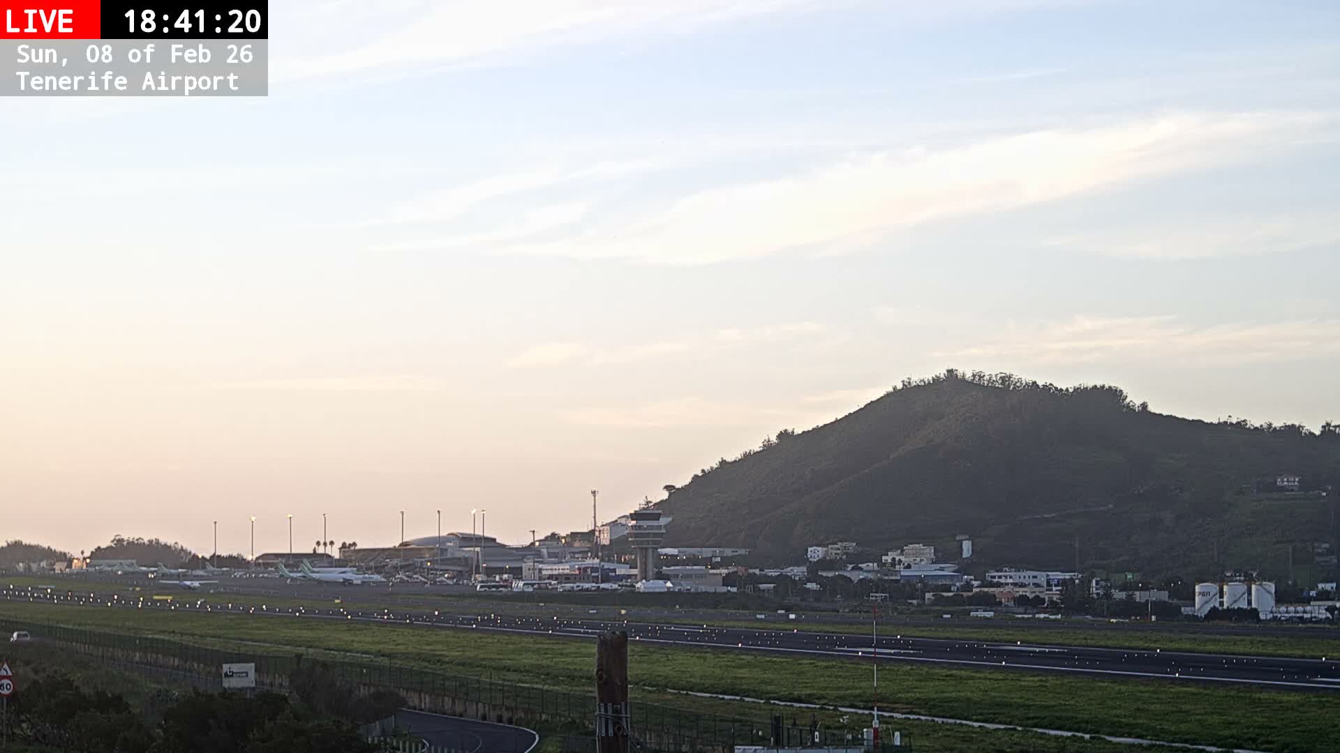 (Los Rodeos)Tenerife North Airport Live Cam - Las Palmas, Spain