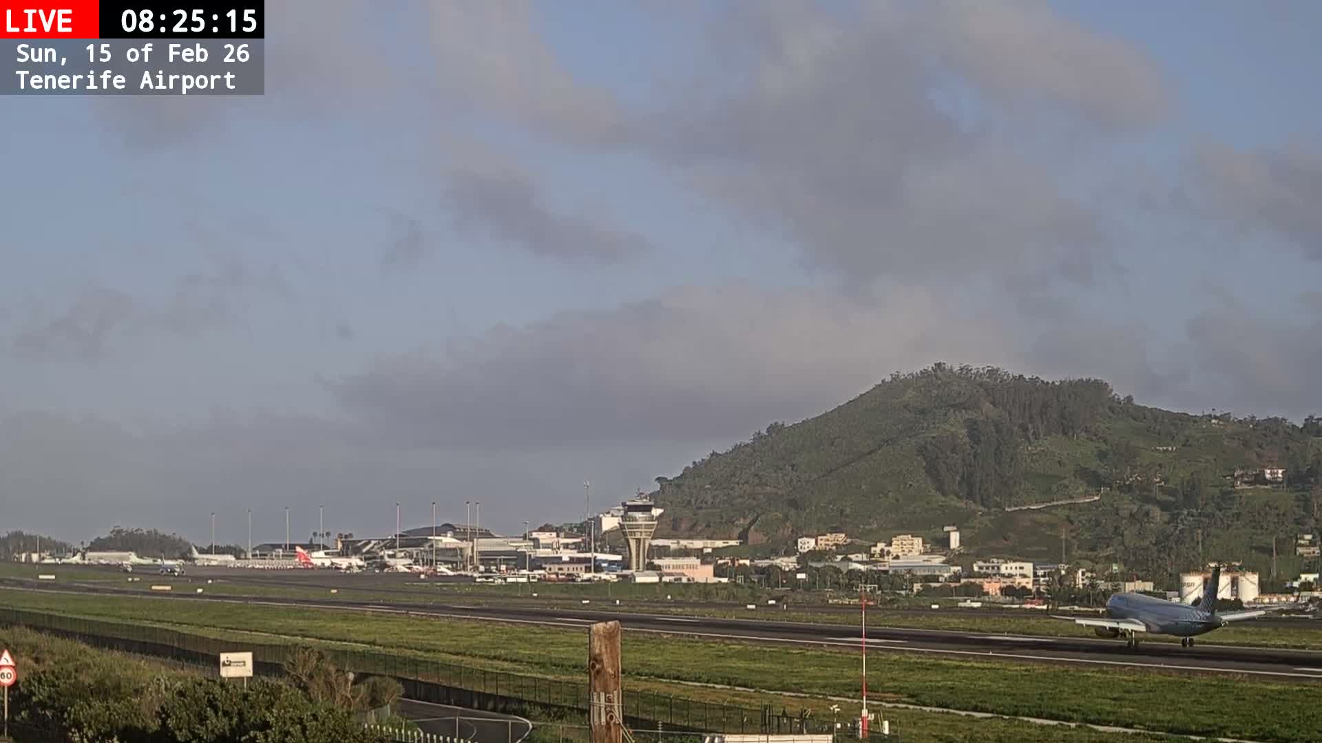 (Los Rodeos)Tenerife North Airport Live Cam - Las Palmas, Spain