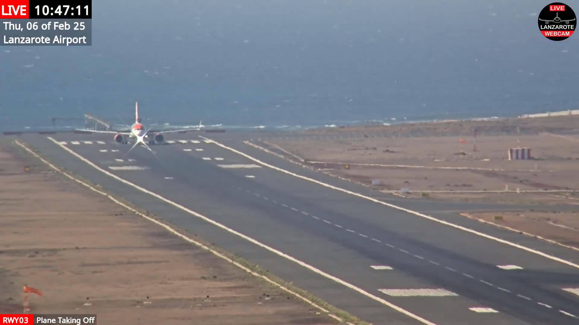 Lanzarote Airport from Outside Live Cam - Canary Islands - Las Palmas - Spain