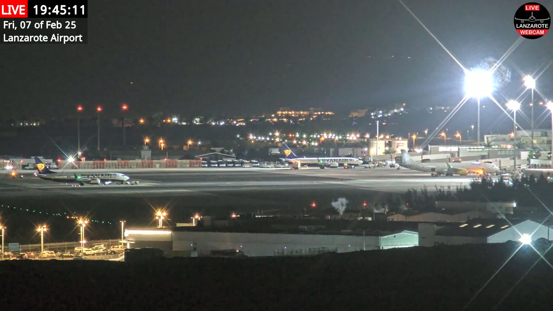 Lanzarote Airport from Outside Live Cam - Canary Islands - Las Palmas - Spain
