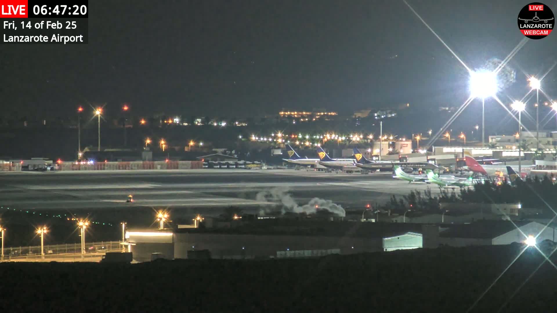 Lanzarote Airport from Outside Live Cam - Canary Islands - Las Palmas - Spain