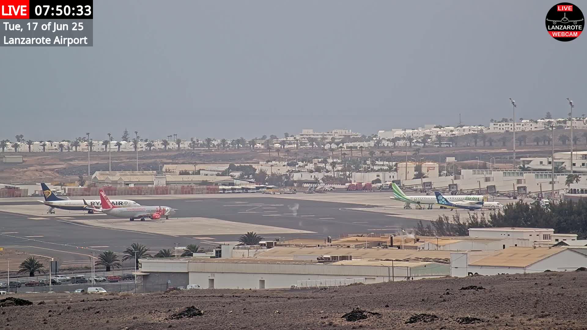 Lanzarote Airport from Outside Live Cam ACE/GCRR - Canary Islands - Las Palmas - Spain