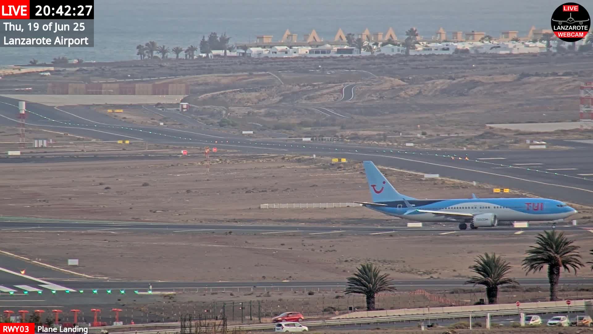 Lanzarote Airport from Outside Live Cam - Canary Islands - Las Palmas - Spain