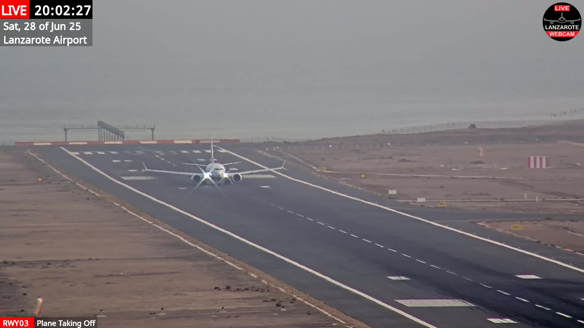 Lanzarote Airport from Outside Live Cam - Canary Islands - Las Palmas - Spain