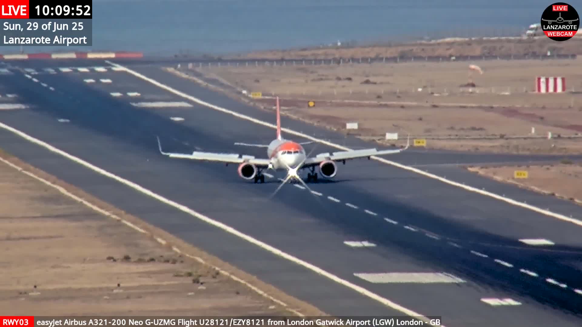 Lanzarote Airport from Outside Live Cam ACE/GCRR - Canary Islands - Las Palmas - Spain