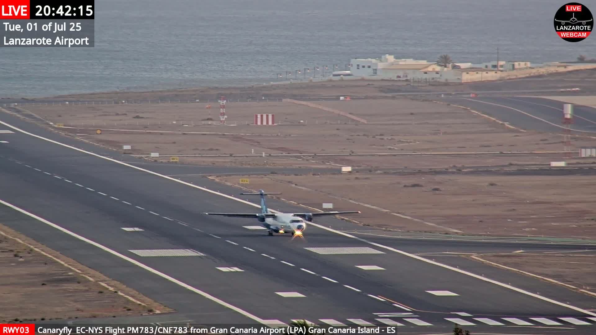 Lanzarote Airport from Outside Live Cam ACE/GCRR - Canary Islands - Las Palmas - Spain