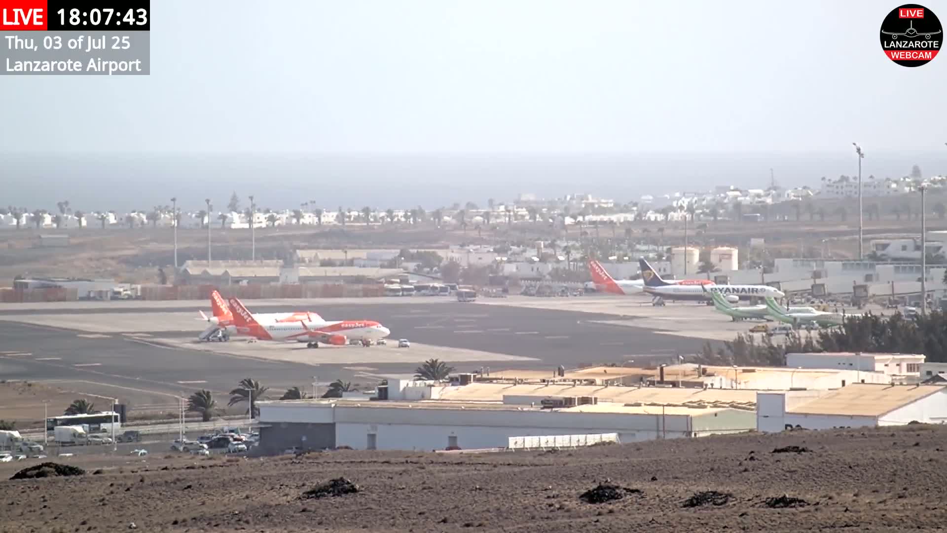 Lanzarote Airport from Outside Live Cam ACE/GCRR - Canary Islands - Las Palmas - Spain