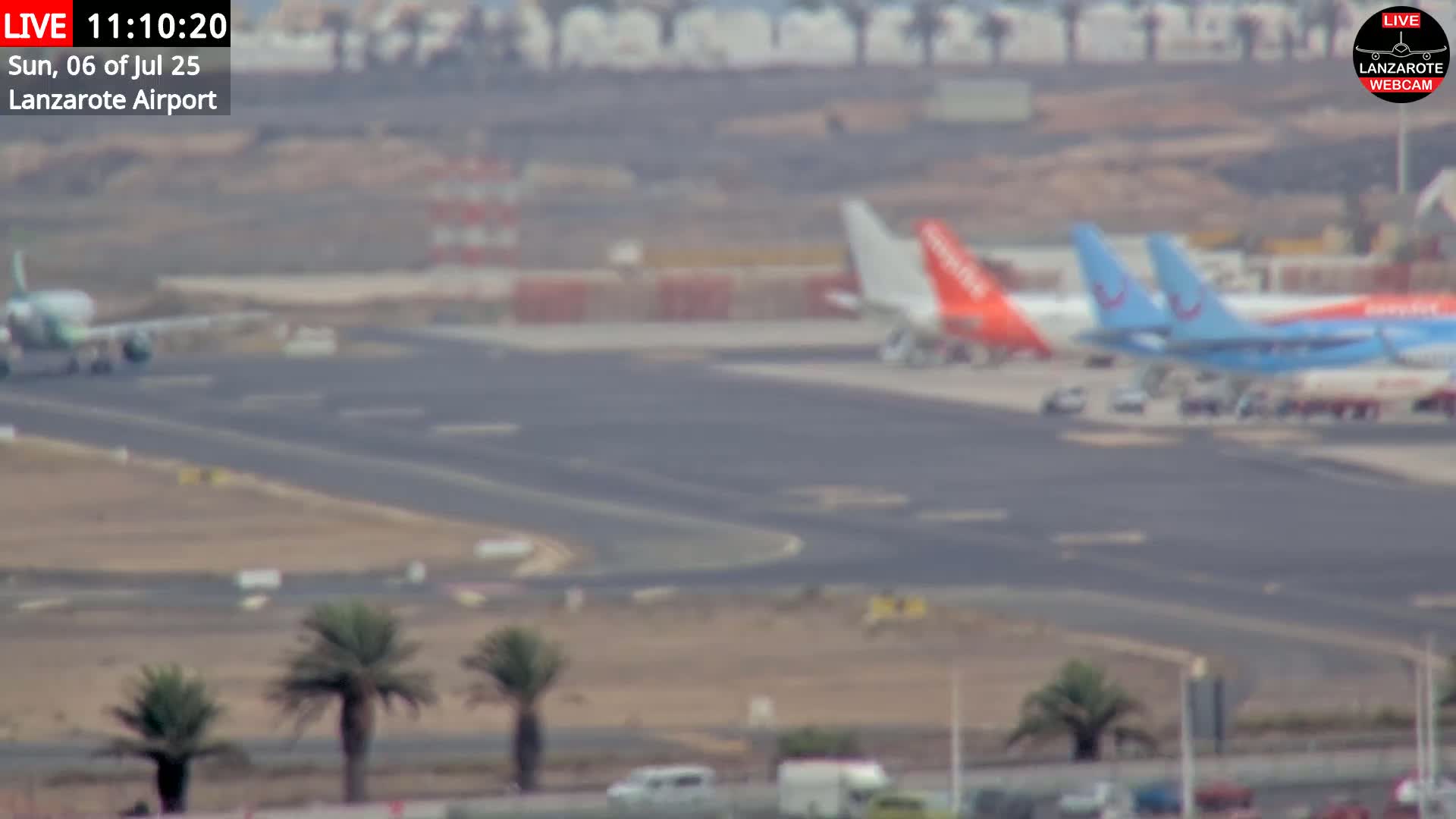 Lanzarote Airport from Outside Live Cam ACE/GCRR - Canary Islands - Las Palmas - Spain