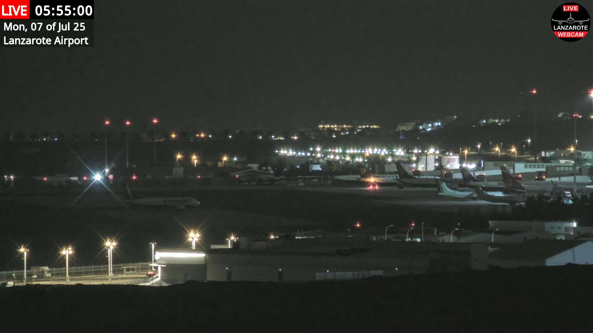 Lanzarote Airport from Outside Live Cam ACE/GCRR - Canary Islands - Las Palmas - Spain