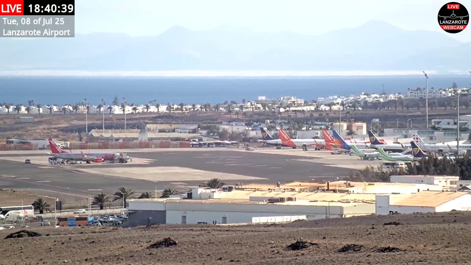 Lanzarote Airport from Outside Live Cam ACE/GCRR - Canary Islands - Las Palmas - Spain