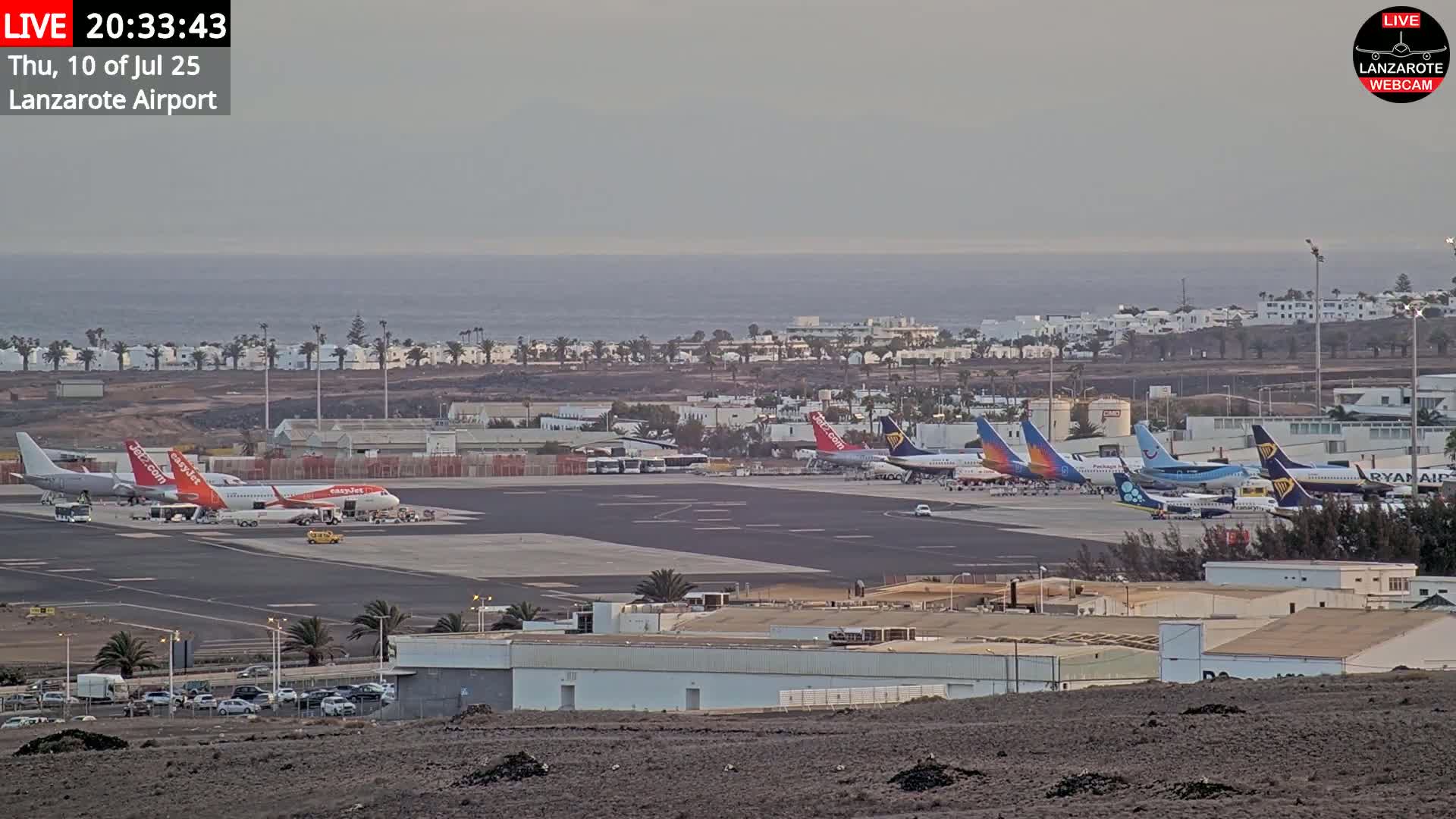 Lanzarote Airport from Outside Live Cam ACE/GCRR - Canary Islands - Las Palmas - Spain