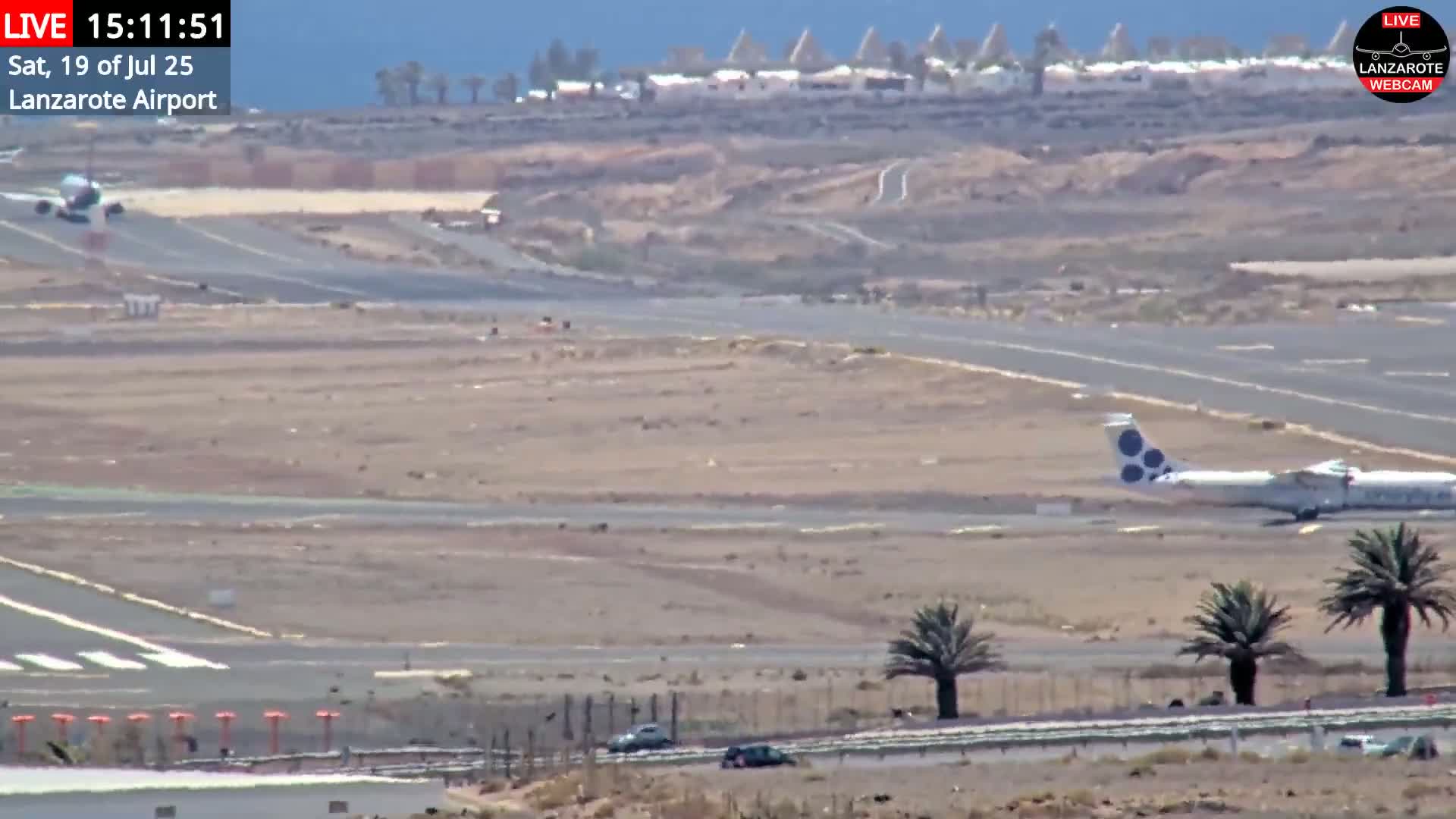 Lanzarote Airport from Outside Live Cam ACE/GCRR - Canary Islands - Las Palmas - Spain