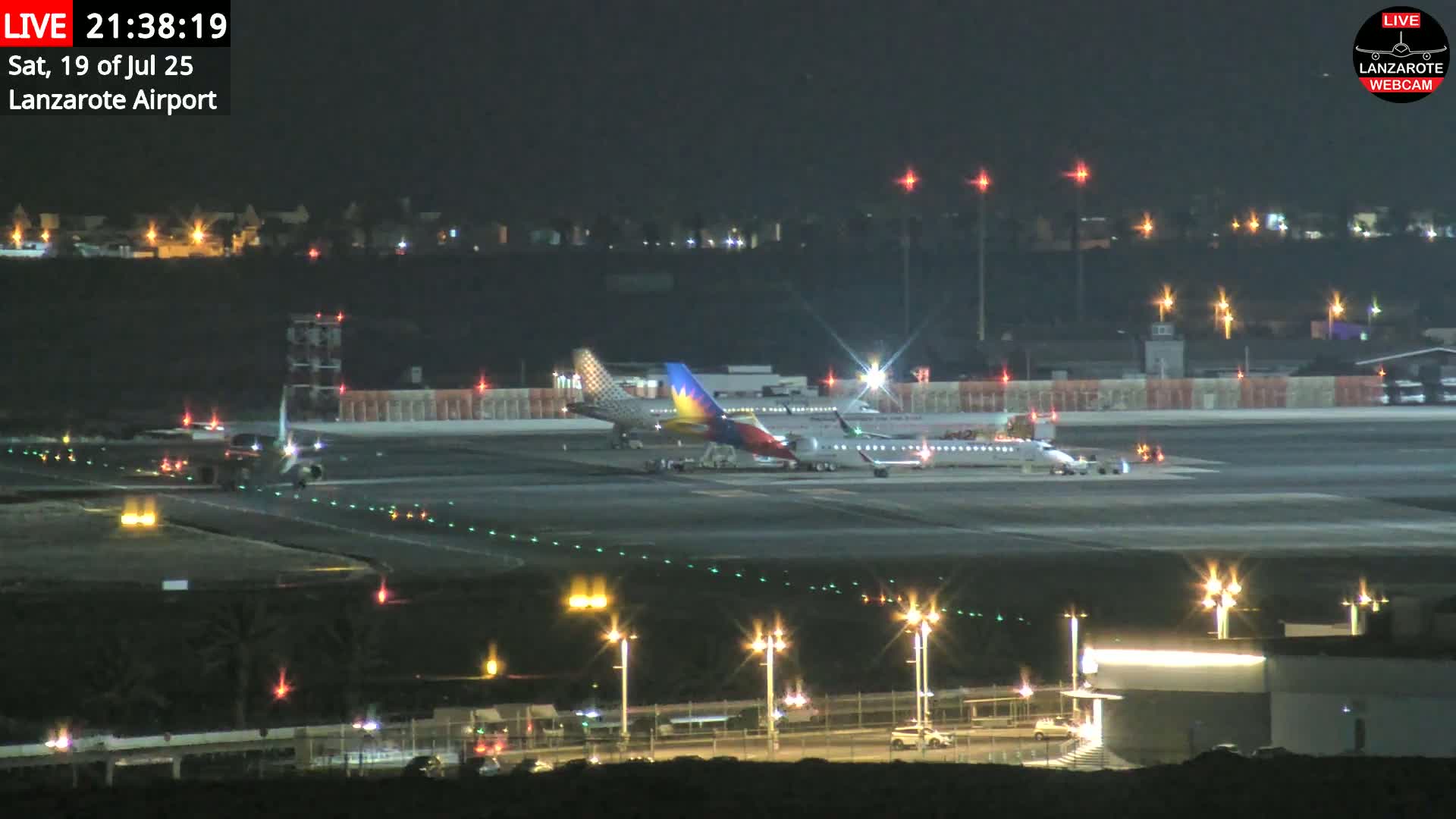 Lanzarote Airport from Outside Live Cam ACE/GCRR - Canary Islands - Las Palmas - Spain