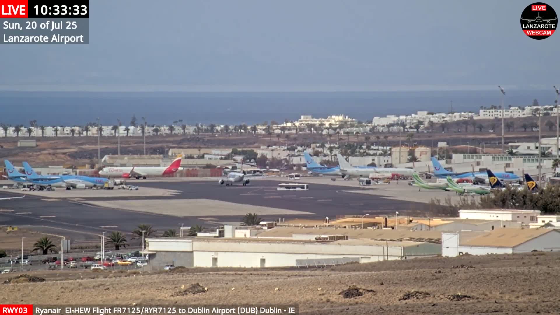 Lanzarote Airport from Outside Live Cam ACE/GCRR - Canary Islands - Las Palmas - Spain