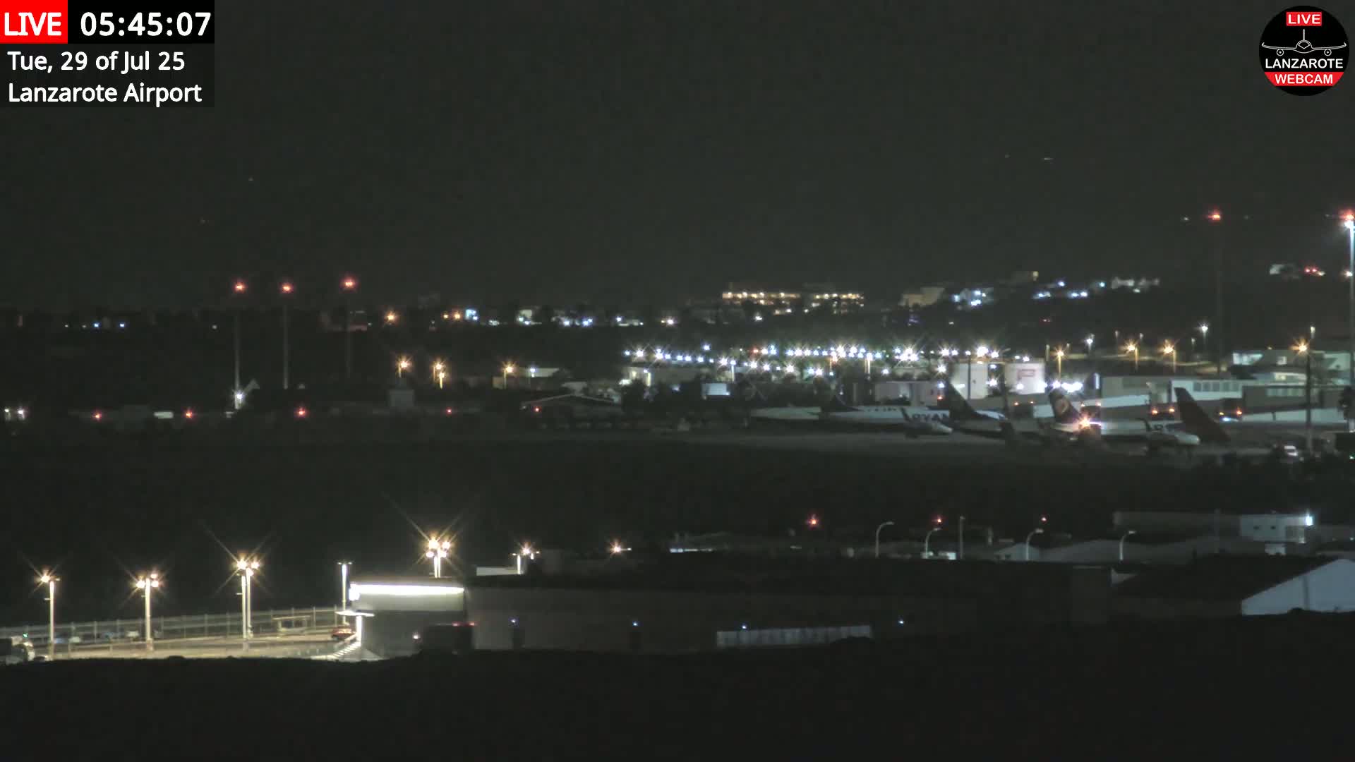 Lanzarote Airport from Outside Live Cam ACE/GCRR - Canary Islands - Las Palmas - Spain