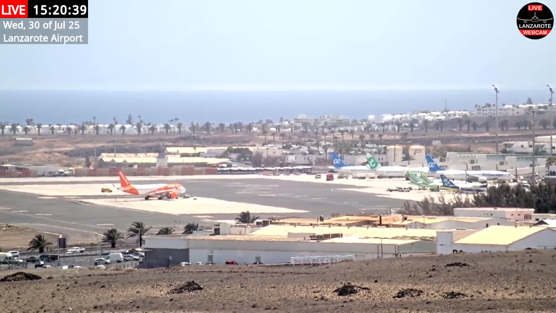 Lanzarote Airport from Outside Live Cam ACE/GCRR - Canary Islands - Las Palmas - Spain