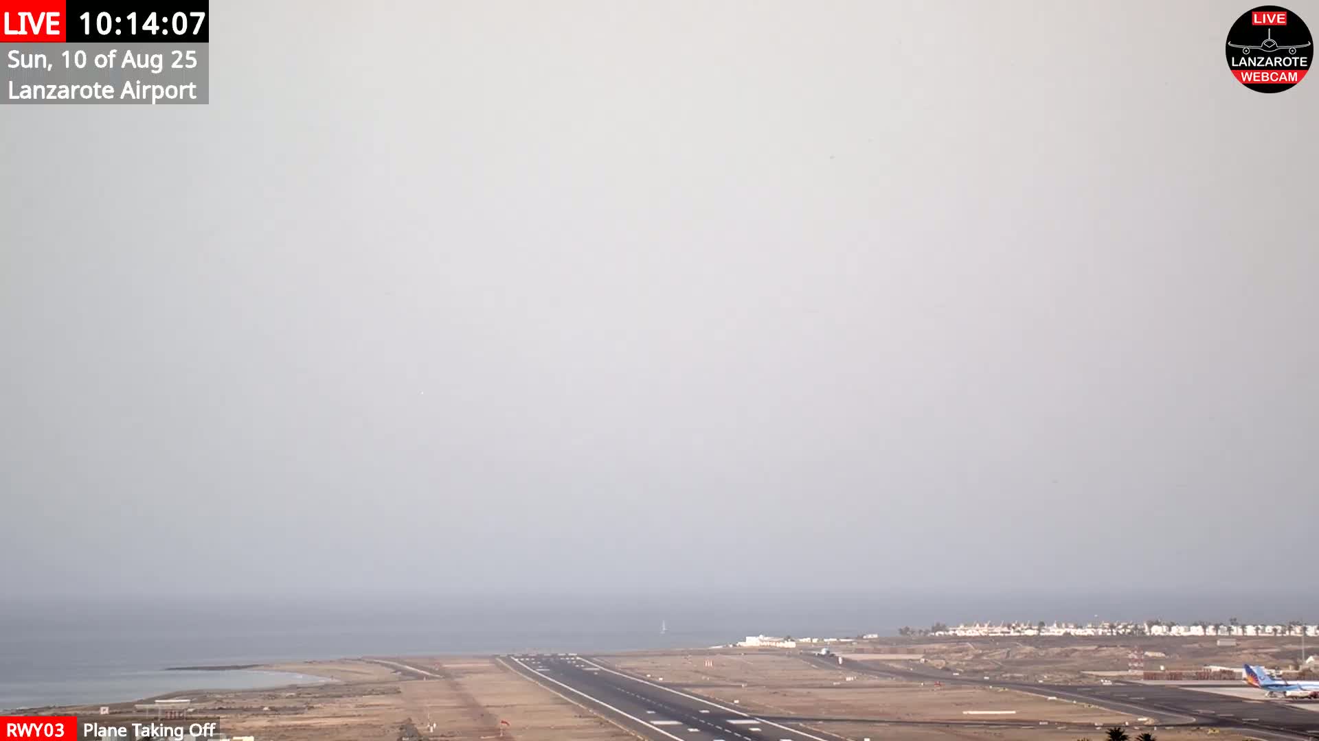 Lanzarote Airport from Outside Live Cam ACE/GCRR - Canary Islands - Las Palmas - Spain