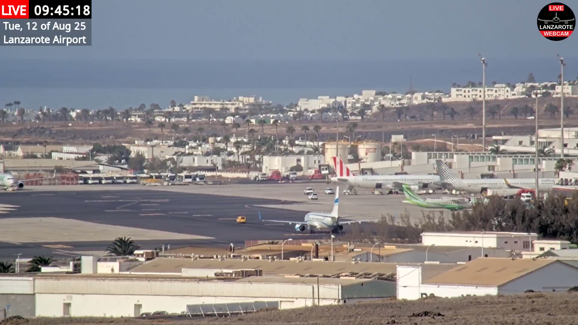 Lanzarote Airport from Outside Live Cam ACE/GCRR - Canary Islands - Las Palmas - Spain