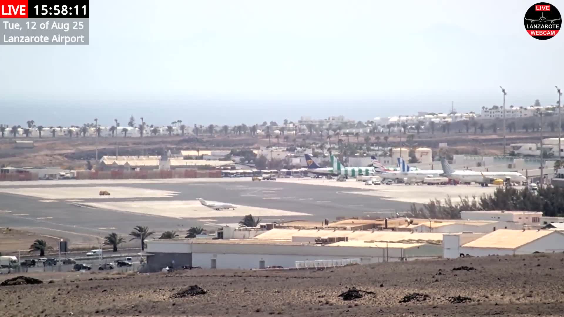 Lanzarote Airport from Outside Live Cam ACE/GCRR - Canary Islands - Las Palmas - Spain