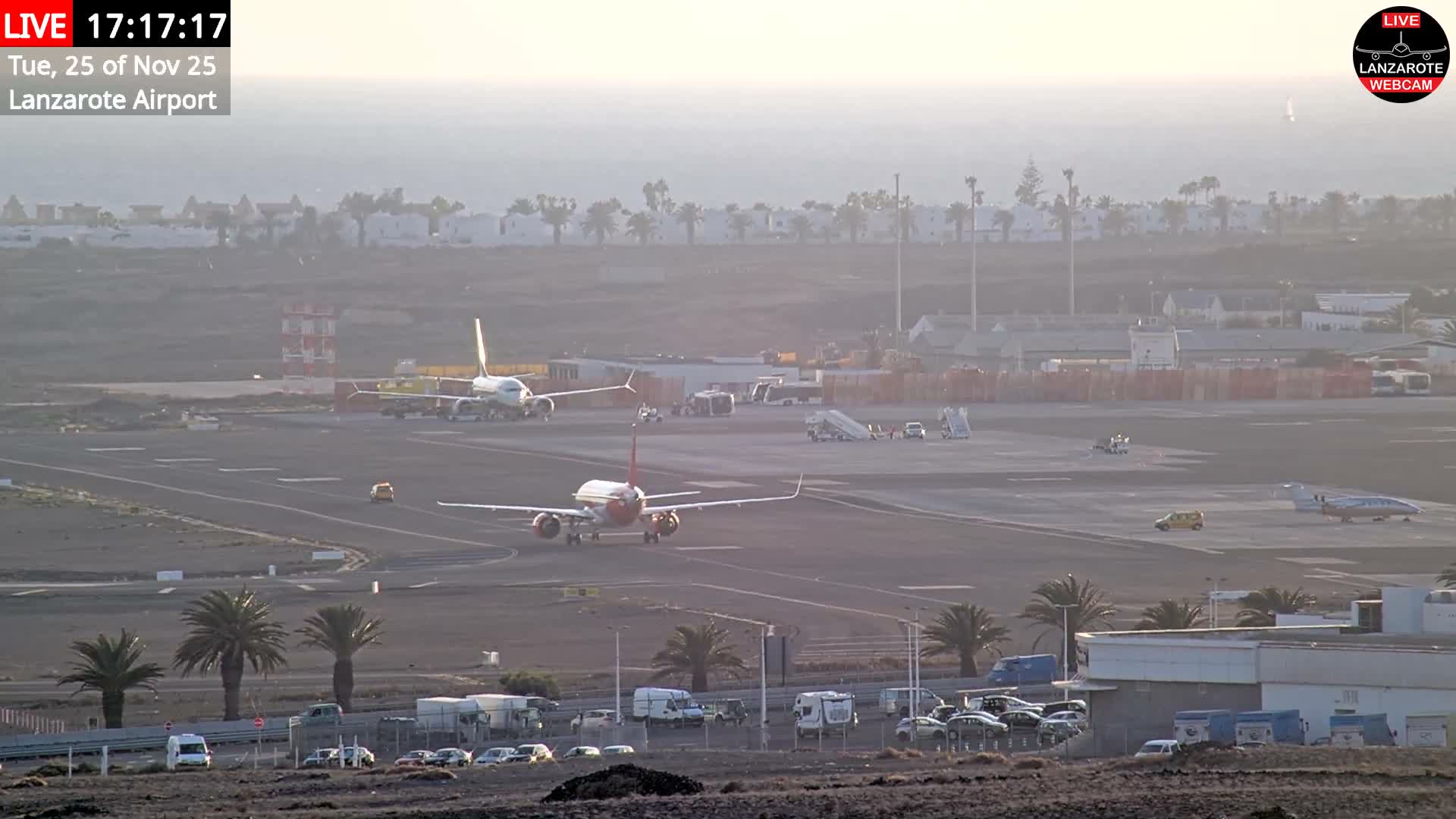 Lanzarote Airport from Outside Live Cam ACE/GCRR - Canary Islands - Las Palmas - Spain