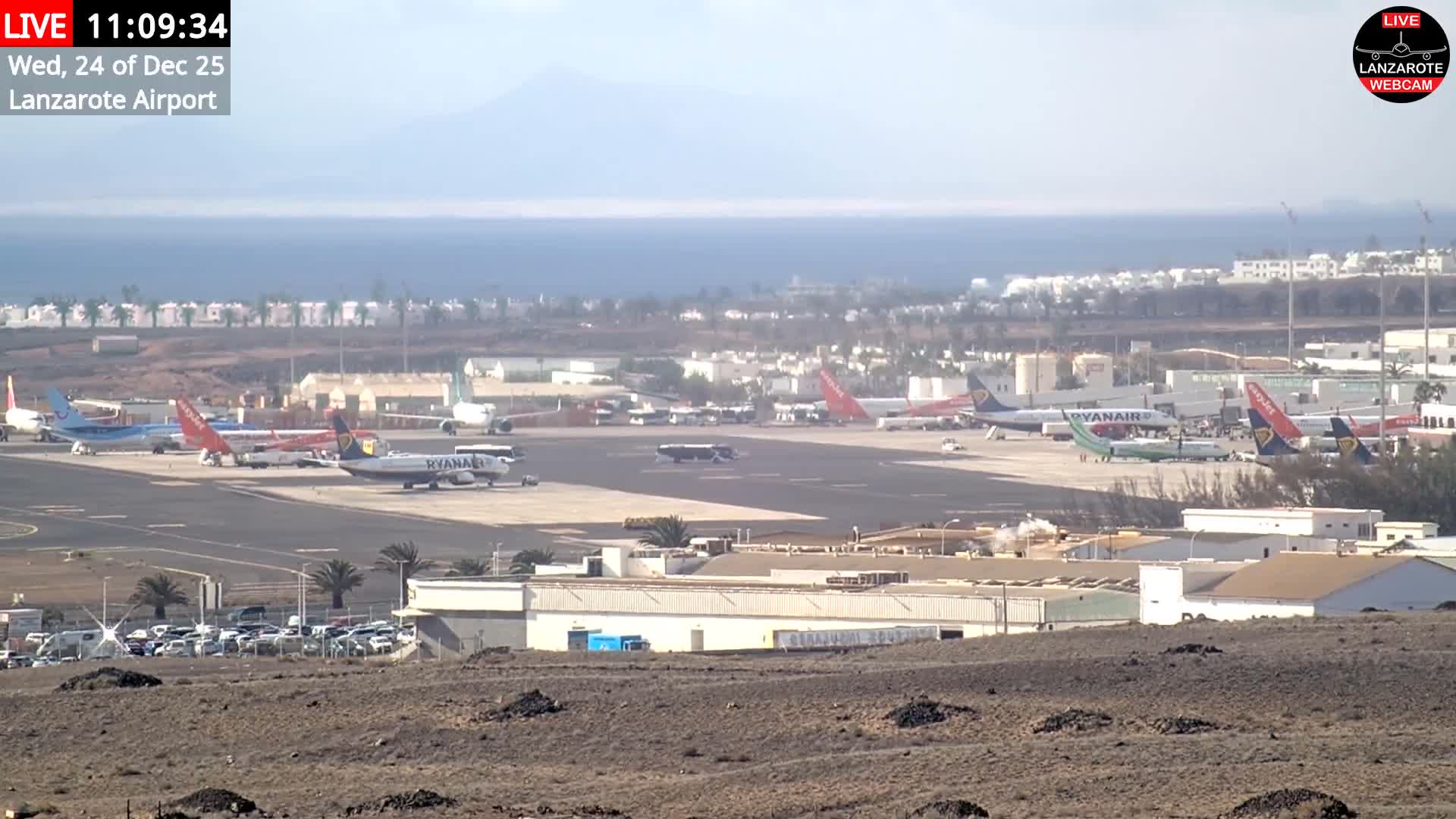Lanzarote Airport from Outside Live Cam ACE/GCRR - Canary Islands - Las Palmas - Spain