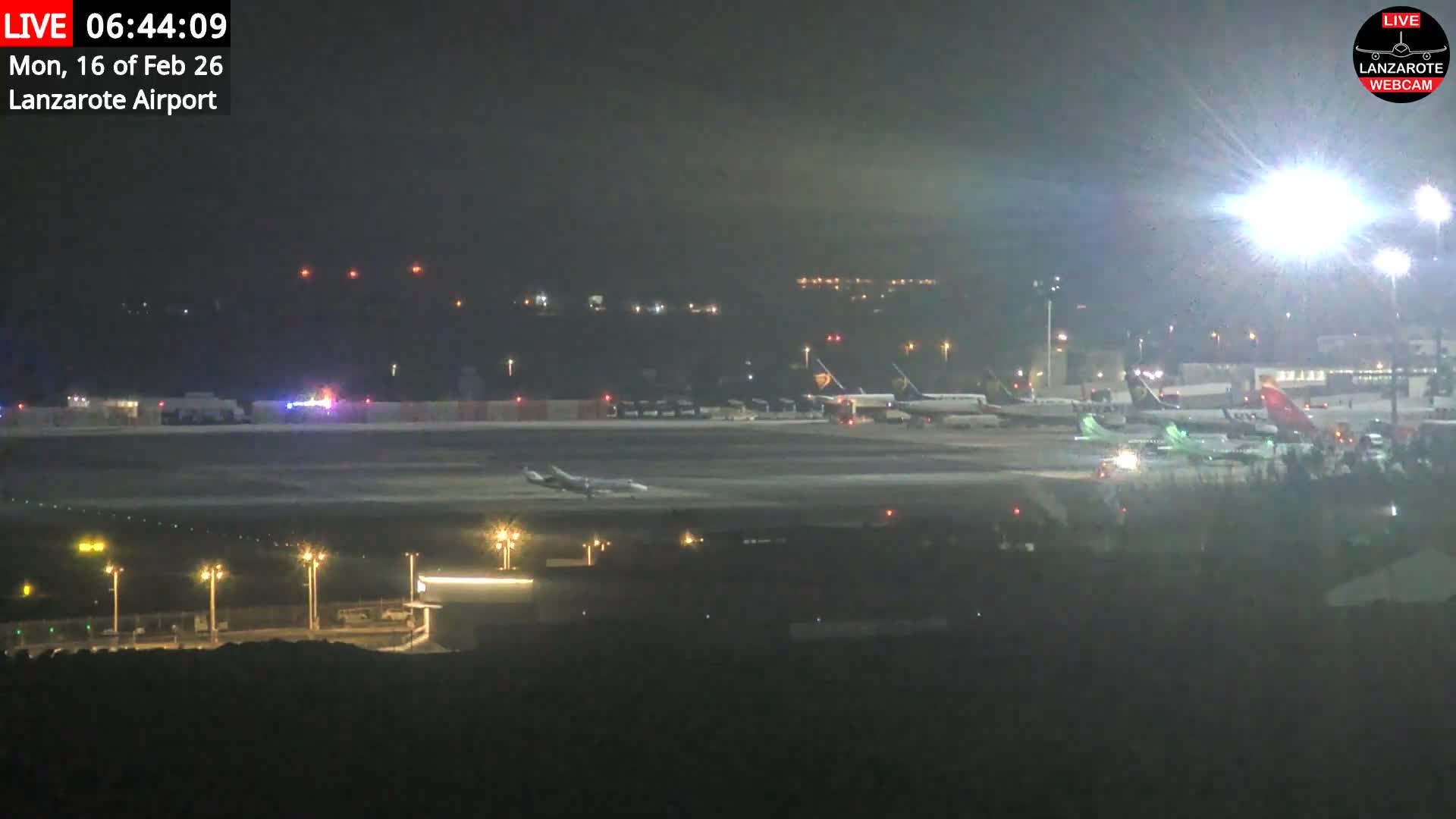 Lanzarote Airport from Outside Live Cam ACE/GCRR - Canary Islands - Las Palmas - Spain