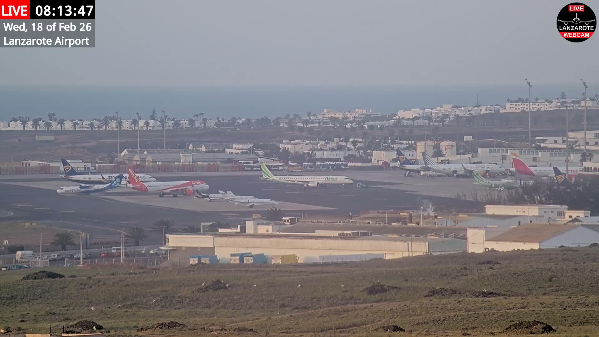 Lanzarote Airport from Outside Live Cam ACE/GCRR - Canary Islands - Las Palmas - Spain