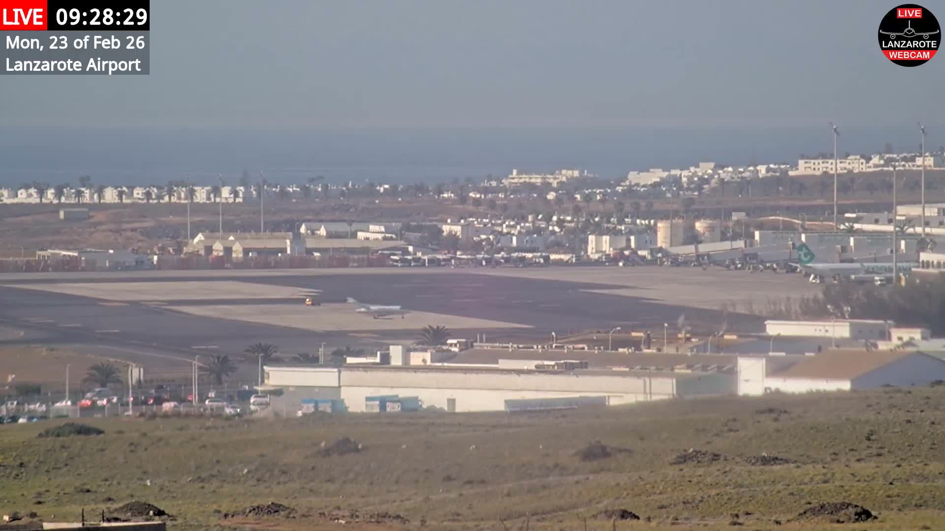Lanzarote Airport from Outside Live Cam ACE/GCRR - Canary Islands - Las Palmas - Spain