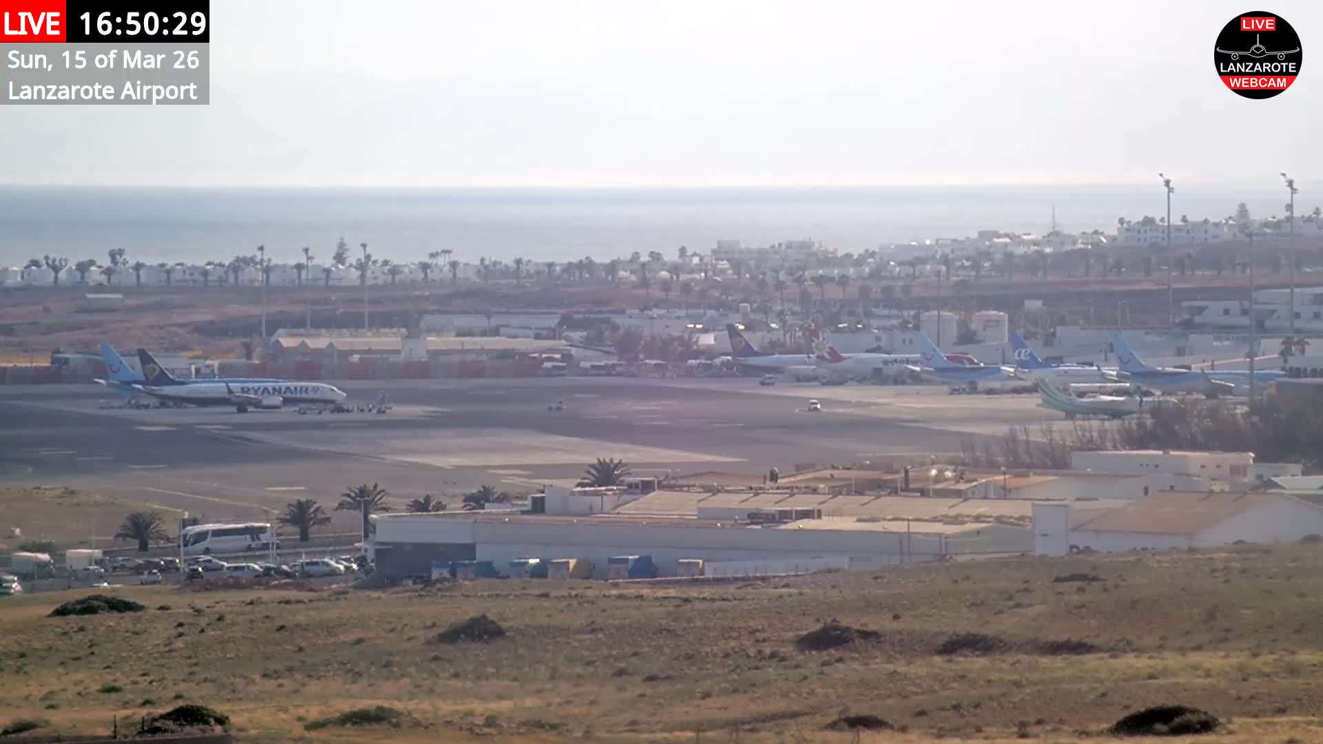 Lanzarote Airport from Outside Live Cam ACE/GCRR - Canary Islands - Las Palmas - Spain