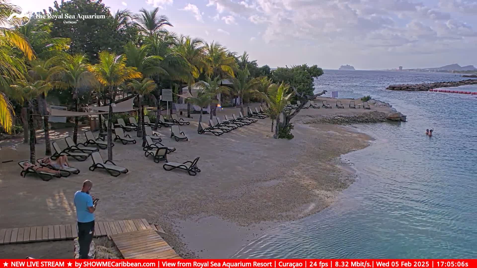 Willemstad, The Royal Sea Aquarium Resort Beach Live Cam - Willemstad, Curacao, Netherland 