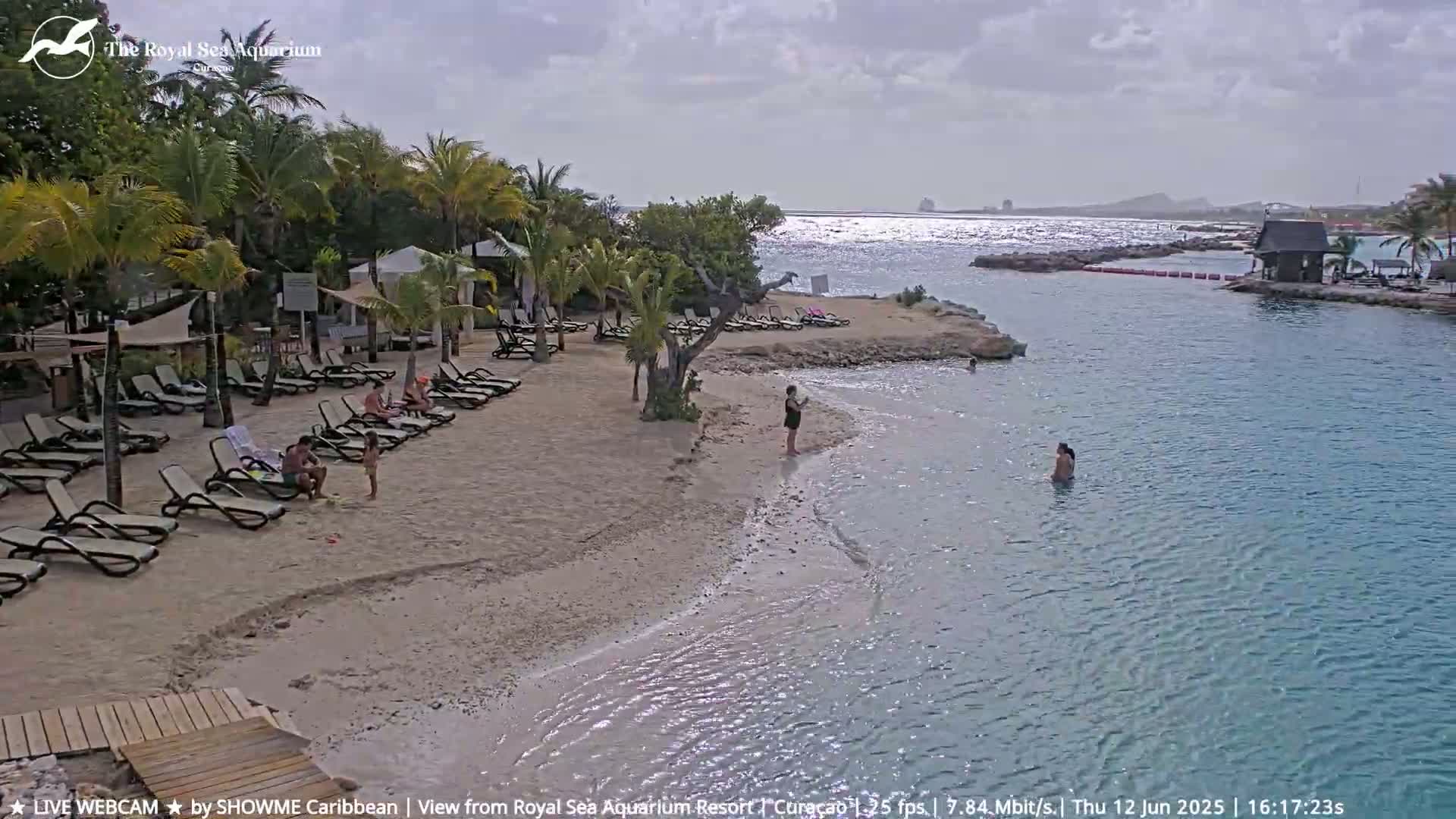 Willemstad, The Royal Sea Aquarium Resort Beach Live Cam - Willemstad, Curacao, Netherland 