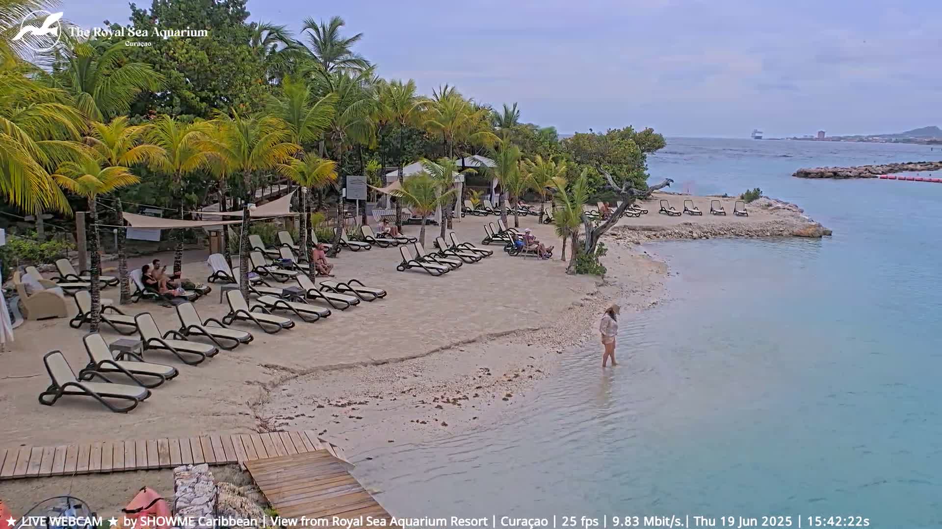 Willemstad, The Royal Sea Aquarium Resort Beach Live Cam - Willemstad, Curacao, Netherland 