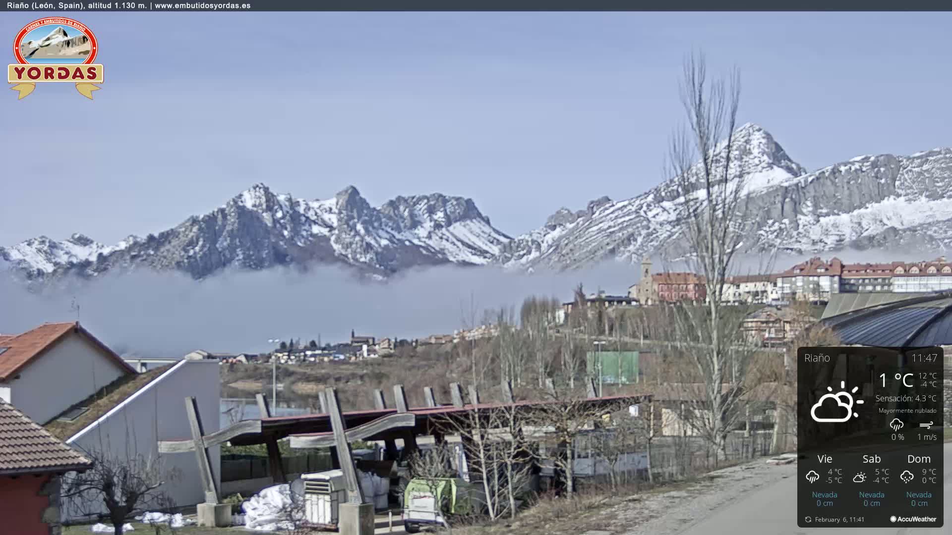 Yordas Peak (Pica Yordas) from Riaño Live Cam - León, Castile&León, Spain