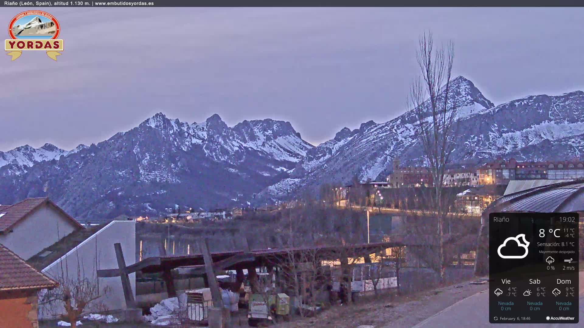 Yordas Peak (Pica Yordas) from Riaño Live Cam - León, Castile&León, Spain
